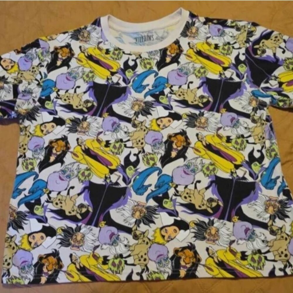 Disney Villains T-Shirt - Faces of Evil - Size XL